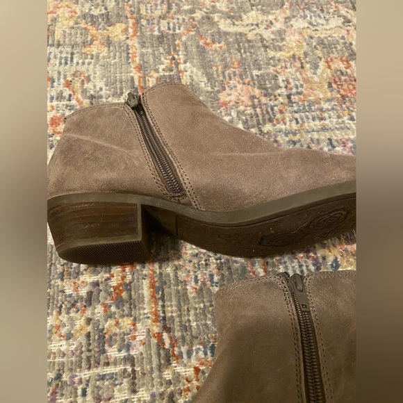 Carlos Ankle Booties - Picture 10 of 12